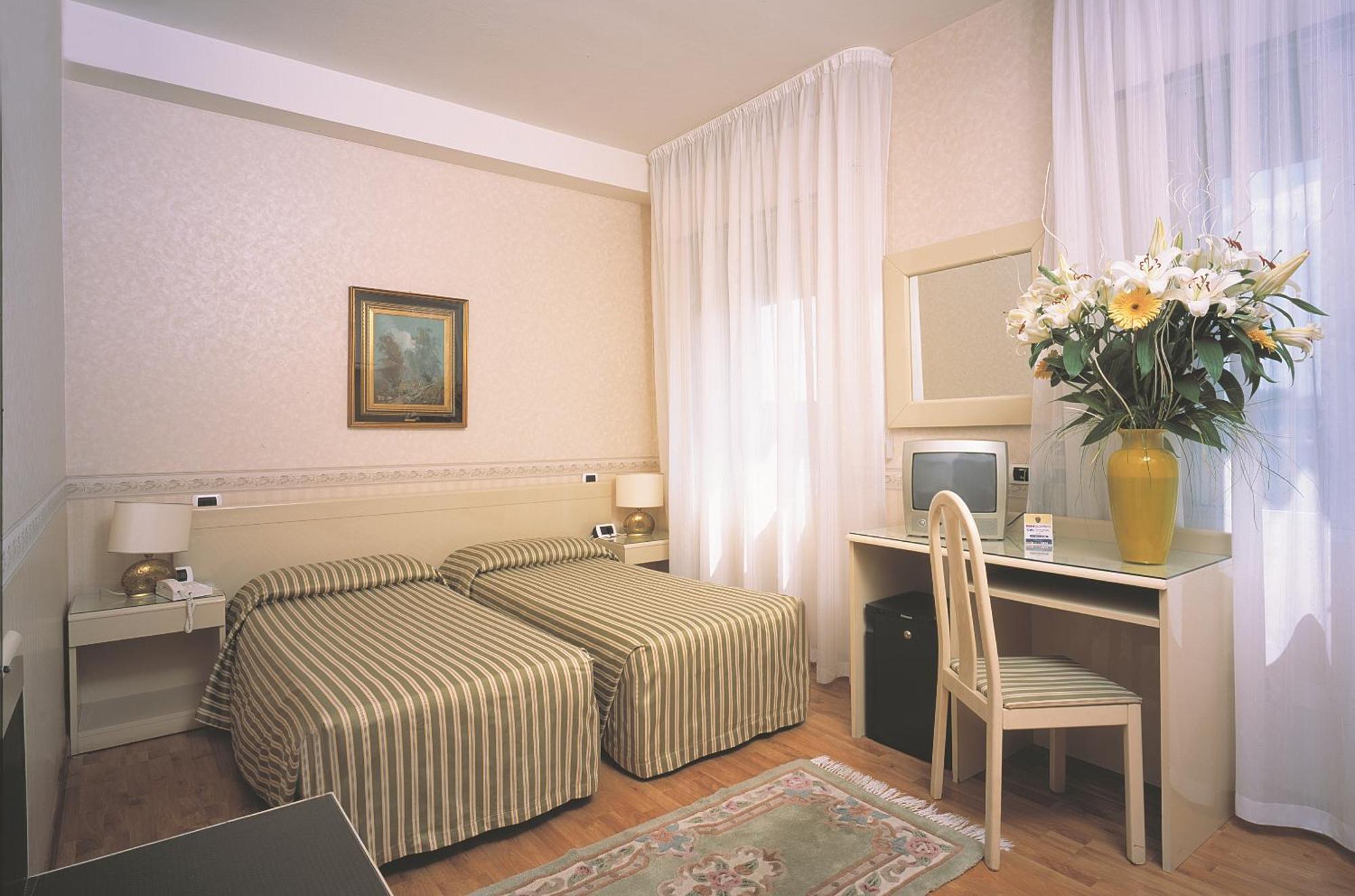 Chambre Double ou Lits Jumeaux Économique